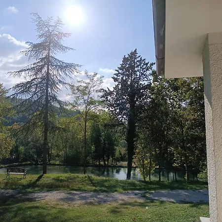 Sorgenti Nel Bosco Appartamento Vista Lago Holiday home Campo Reggiano