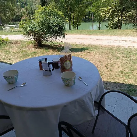 Nyaraló Sorgenti Nel Bosco Vista *